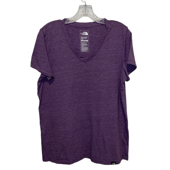The North Face Women T-shirt Size L - Picture 1 of 3